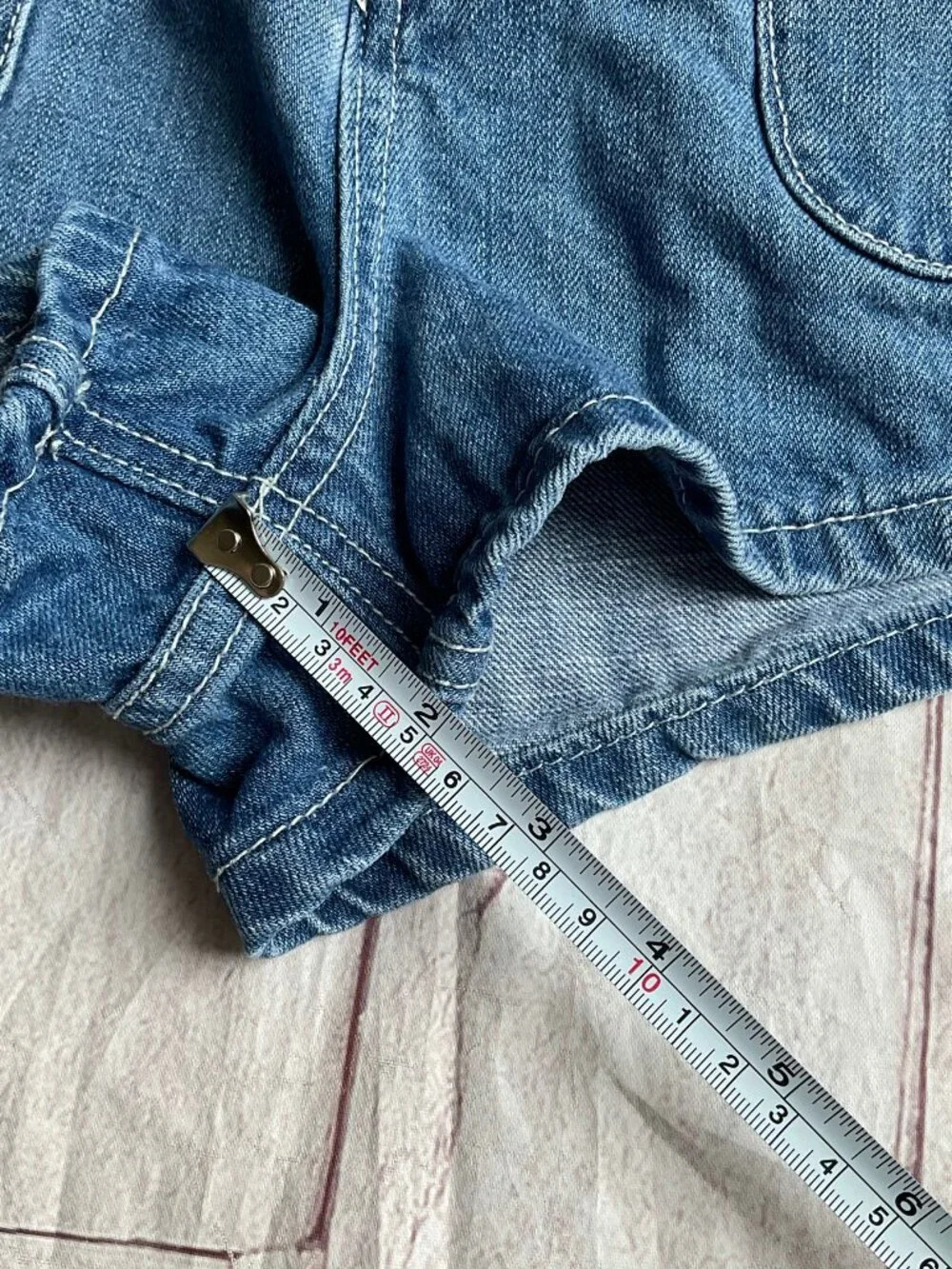 Free People Women's Waist Size 30 Sweet Surrender Jean Shorts Denim